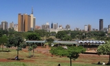 Zicht op centrum Nairobi, Kenia.