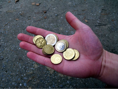 Euro's in hand