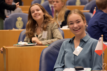 Foto's Tweede dag Algemene Vergaderingen van het Model European Parliament Nederland 2019