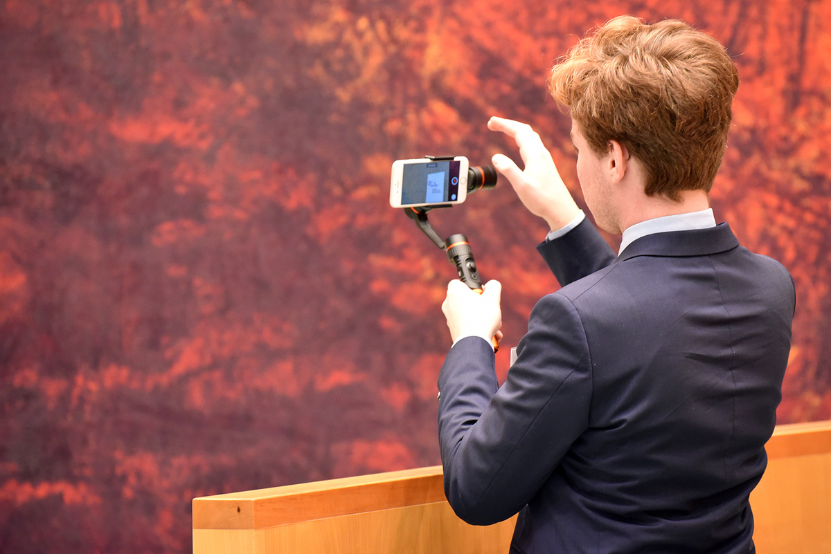 Foto's Tweede dag Algemene Vergaderingen van het Model European Parliament Nederland 2019