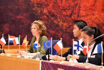 Foto's Tweede dag Algemene Vergaderingen van het Model European Parliament Nederland 2019