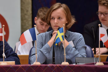 Foto's Tweede dag Algemene Vergaderingen van het Model European Parliament Nederland 2019