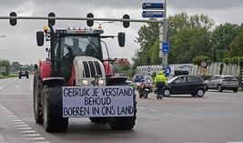 Tractor op weg naar Den Haag