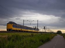 Intercity naar Almere Centrum
