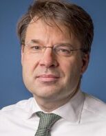 foto Mr.Drs. R.E. (Roald) van der Linde
