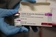 Een flesje AstraZeneca-vaccin