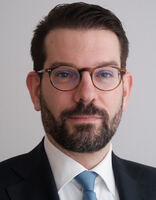 foto Prof.Dr. C.F. (Caspar) van den Berg
