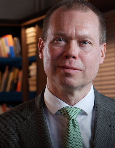 P.H.J. (Peter) van der Voort