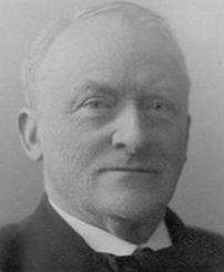 W.  Hovy